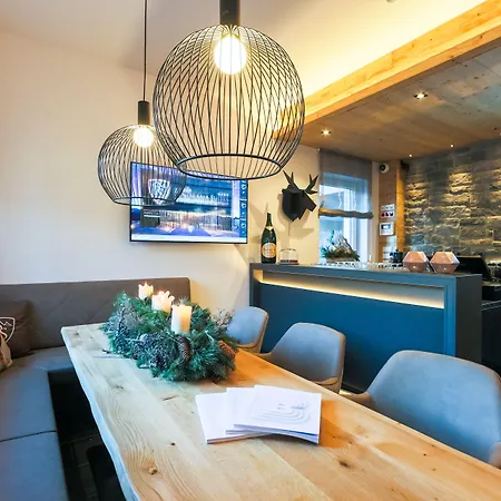 Ξενοδοχείο με διαμερίσματα Avenida Panorama Kaprun