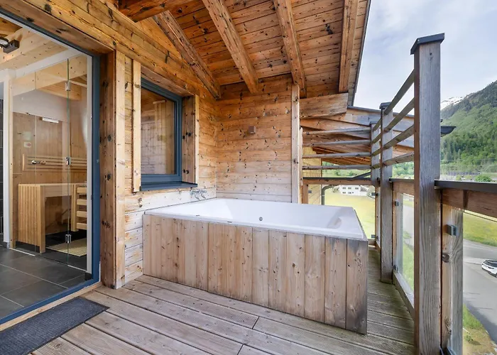 Aparthotel Avenida Panorama 4*